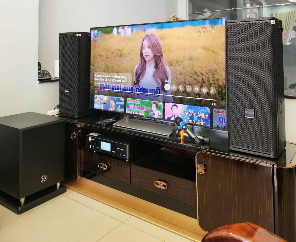 combo-karaoke-gia-dinh-cuc-pham-1